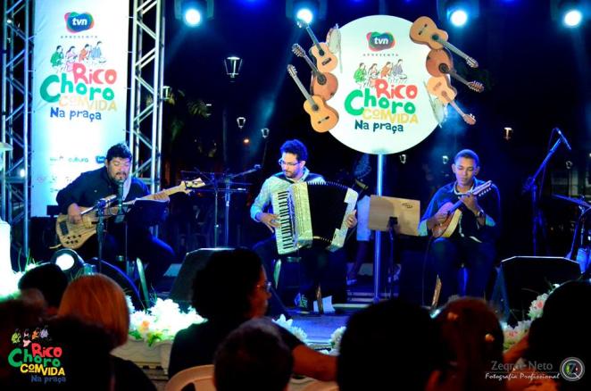 Apresentação musical do projeto Rico Choro Com Vida na Praça
